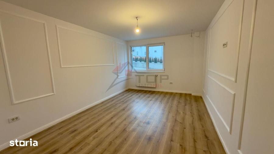 Apartament cu 3 camere decomandat în Bârnova