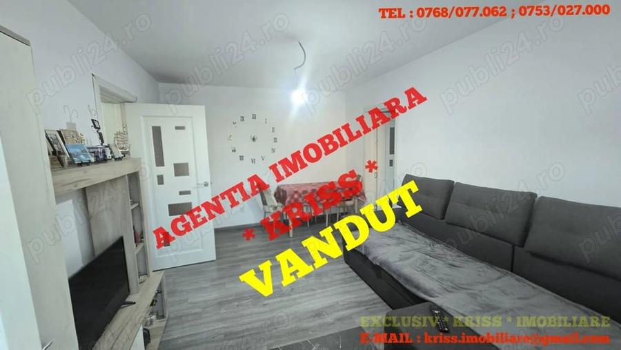 Apartament cu 2 camere semidecomandat în Craiovei