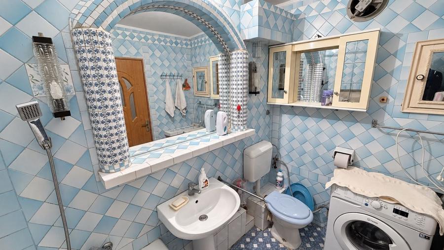 Apartament cu 2 camere decomandat în Gorjului
