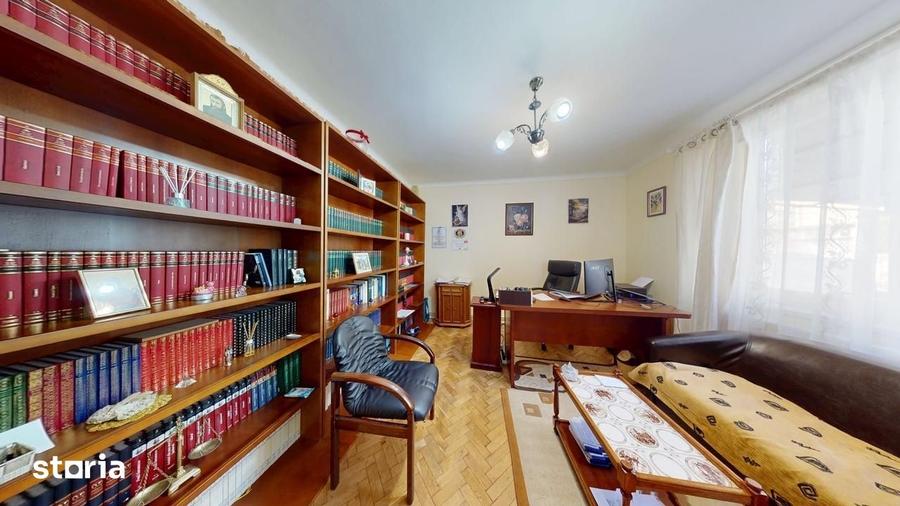 Casă cu 4 camere cu Teren 1280 Mp în Valea Aurie