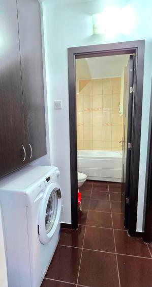 Apartament cu 2 camere semidecomandat în Dacia