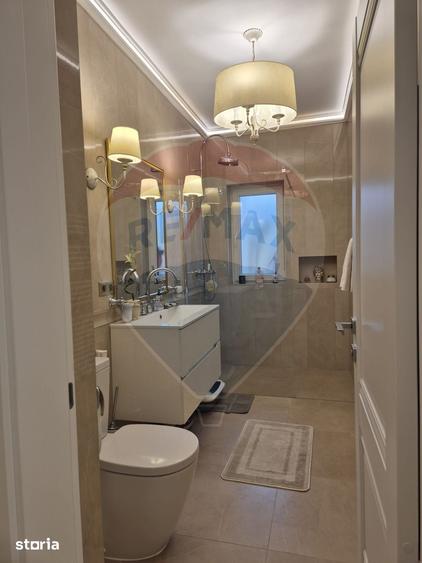 Apartament cu 4 camere în Remetea
