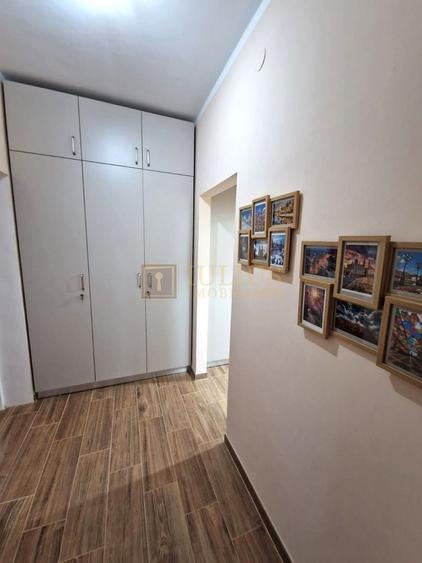 Apartament cu 4 camere decomandat, mobilat în Neptun