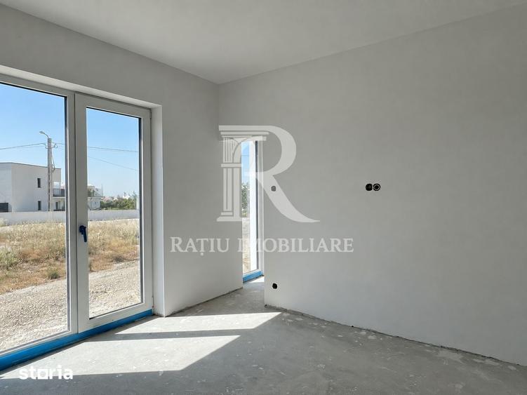 Casă cu 4 camere cu Teren 350 Mp în Iorga