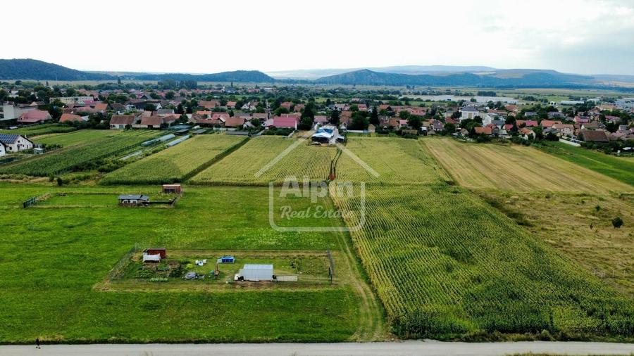 Teren Construcții intravilan de 920 mp, în Hărman