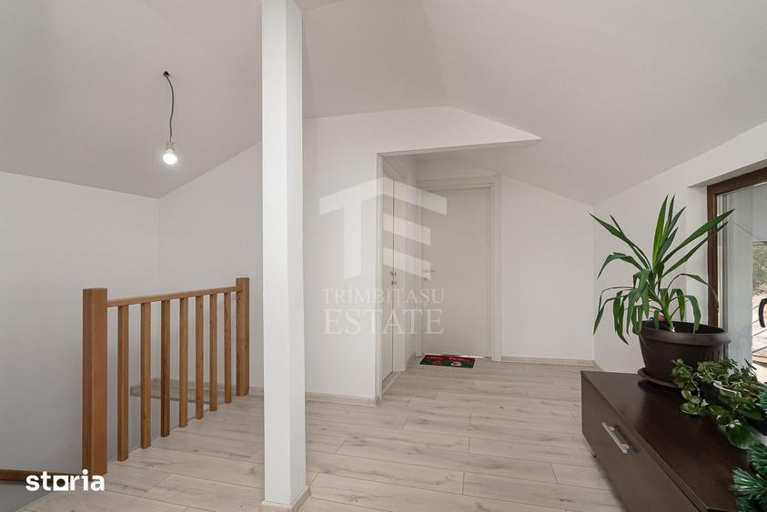 Casă cu 5 camere cu Teren 800 Mp în Snagov