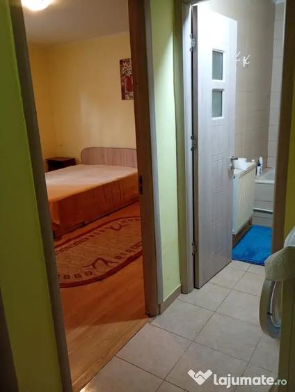 Garsoniera de inchiriat, parter, zona Contactoare - 2