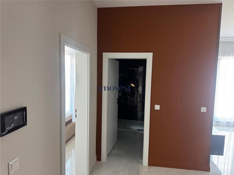 Apartament cu 2 camere decomandat în 14 Mai