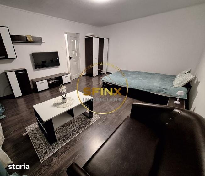 Garsoniera/ Mall Vitan/ Agatha Barsescu/ parter/ bloc 4 etaje/ metrou - 5