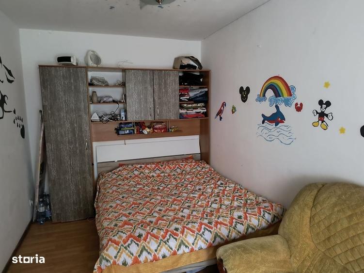 Apartament cu 2 camere nedecomandat în Alecu Russo