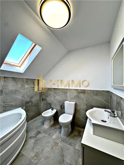 Duplex cu 3 camere cu Teren 100 Mp în Est
