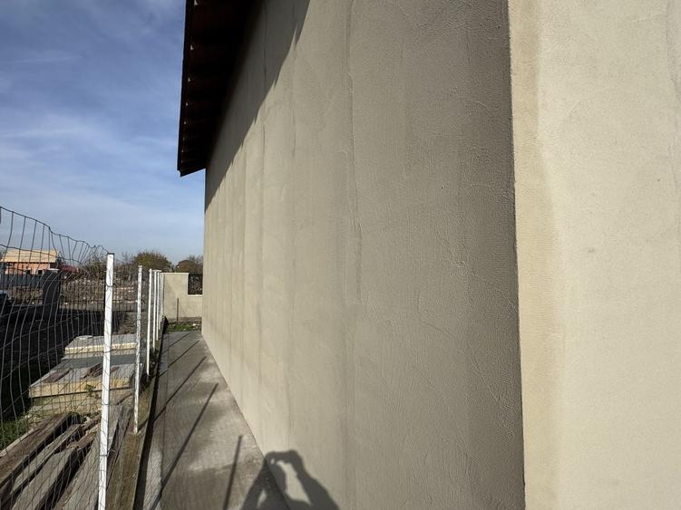 Casă individuală cu 5 camere cu Canalizare în Becicherecu Mic