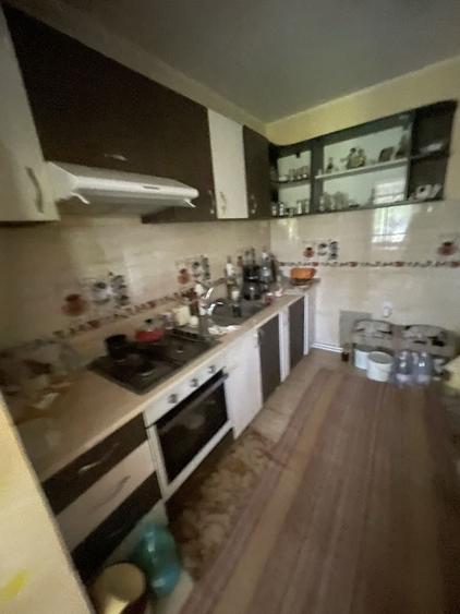 Casă cu 3 camere în Central