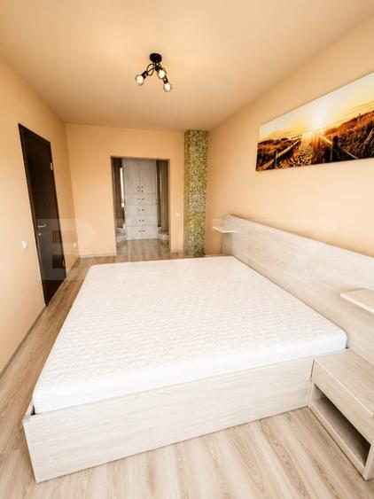 Apartament cu 3 camere decomandat, mobilat în Sânpetru