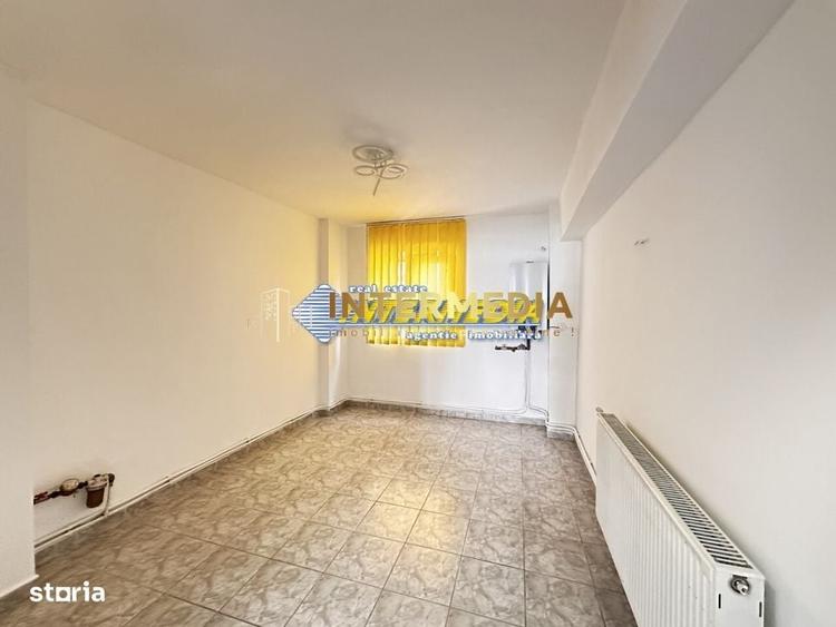 Spațiu comercial, de 34 mp, în Ciupercenii Noi