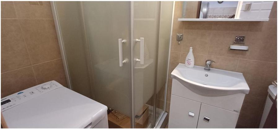 Apartament cu 2 camere semidecomandat, mobilat în Ultracentral