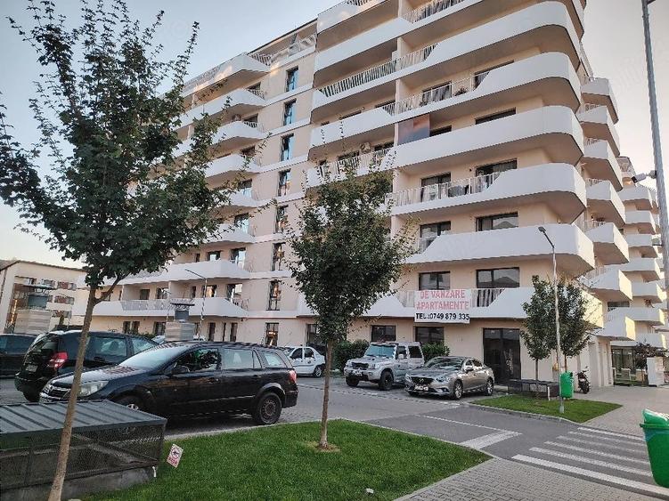 Apartament cu 2 camere decomandat în Florești