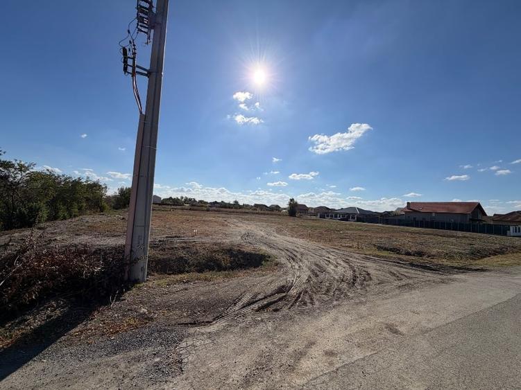 Teren Construcții intravilan de 558 mp, în Săcălaz