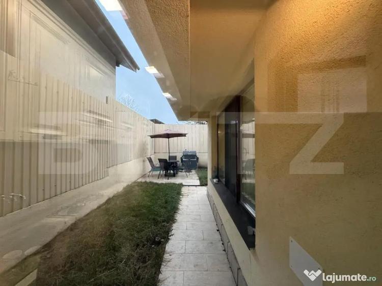 Apartament cu 3 camere semidecomandat, mobilat în Central