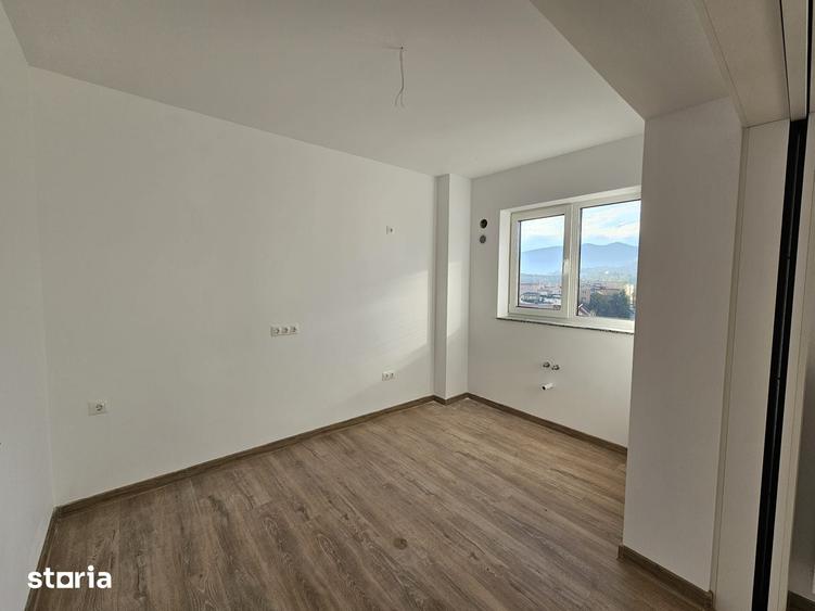 Apartament cu 3 camere în Bartolomeu