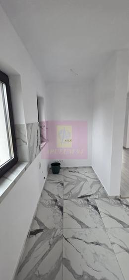 Vila de vanzare cu 4 camere in Brebu - 18