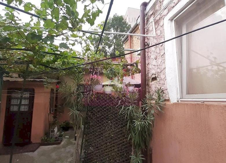 Casă cu 3 camere cu Teren 160 Mp în Alba Iulia