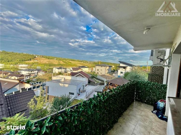 Apartament cu 3 camere în Aroneanu