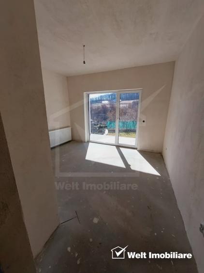 Duplex cu 4 camere cu Canalizare în Stolna