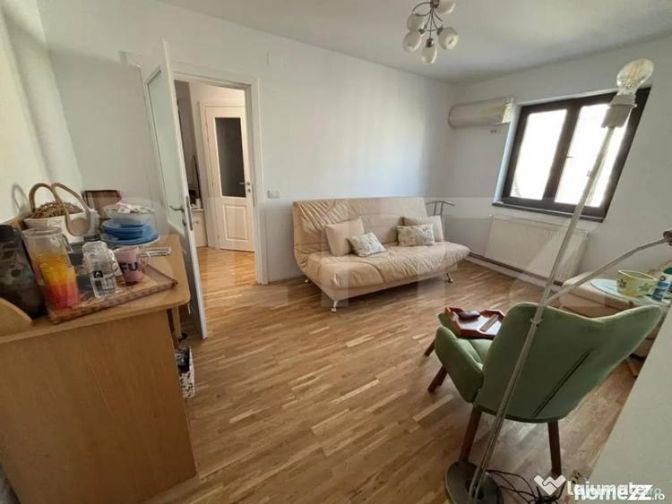 Apartament cu 2 camere semidecomandat în Central