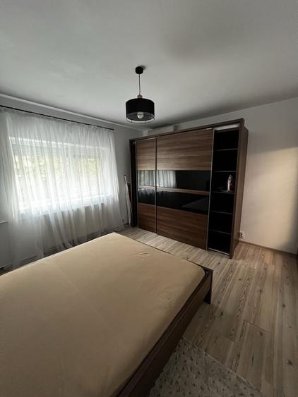 Apartament cu 2 camere decomandat, mobilat în Nerva Traian