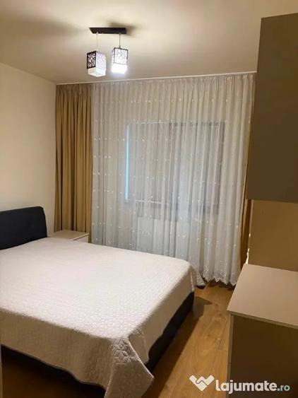 Apartament cu 3 camere decomandat în Metalurgie