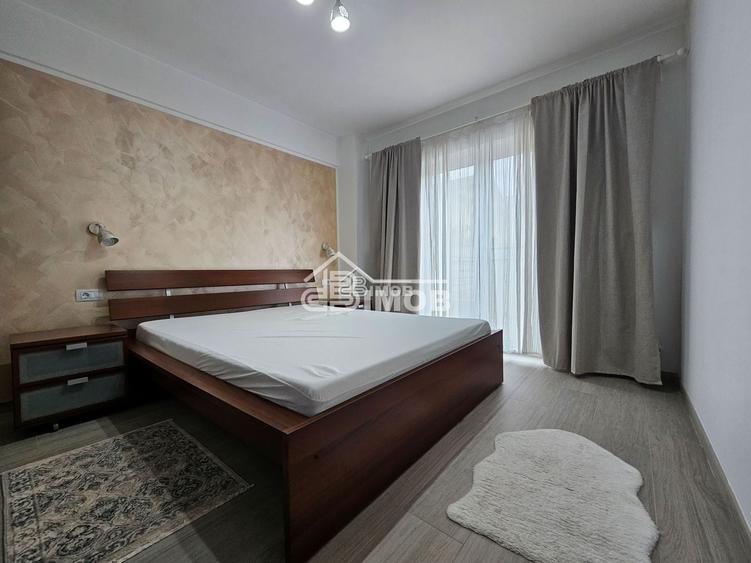 Apartament cu 2 camere decomandat, mobilat în Micro 3