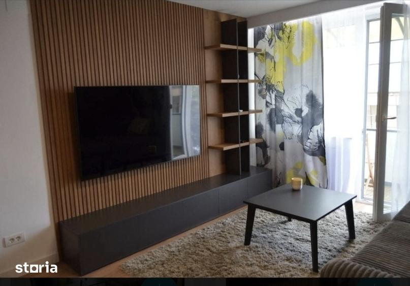 Apartament cu 2 camere semidecomandat în Central