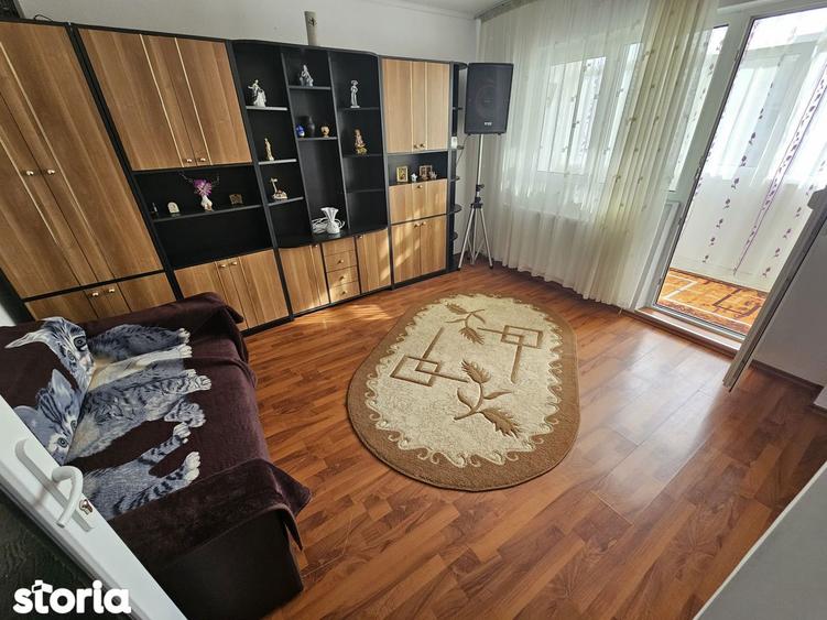 Apartament cu 2 camere în Micro 19