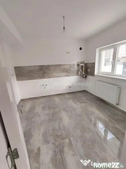 Casă cu 4 camere cu Teren 200 Mp în Prelungirea Ghencea