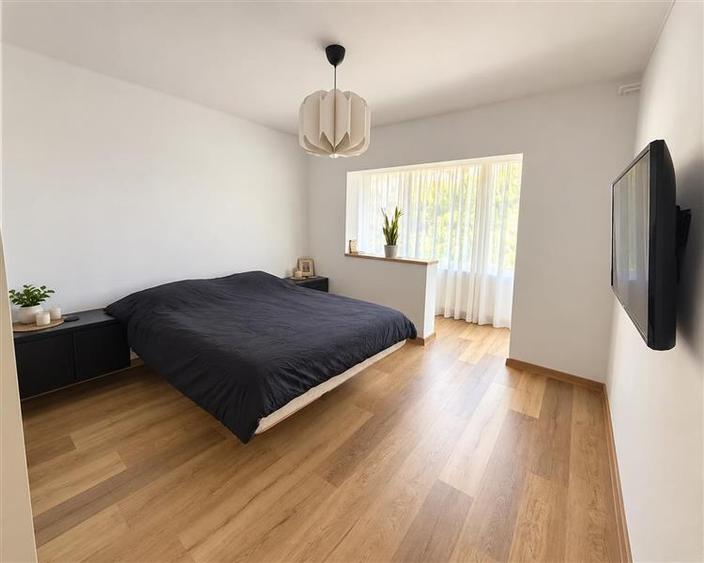 Apartament cu 2 camere decomandat în Griviței