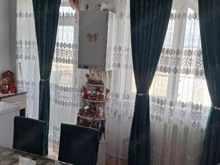 Apartament cu 2 camere decomandat în Burdujeni