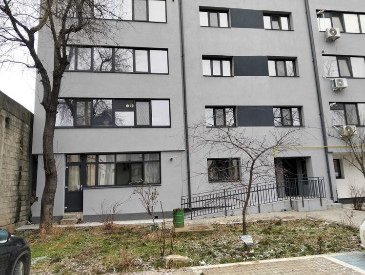 Apartament cu 2 camere decomandat în Dancu