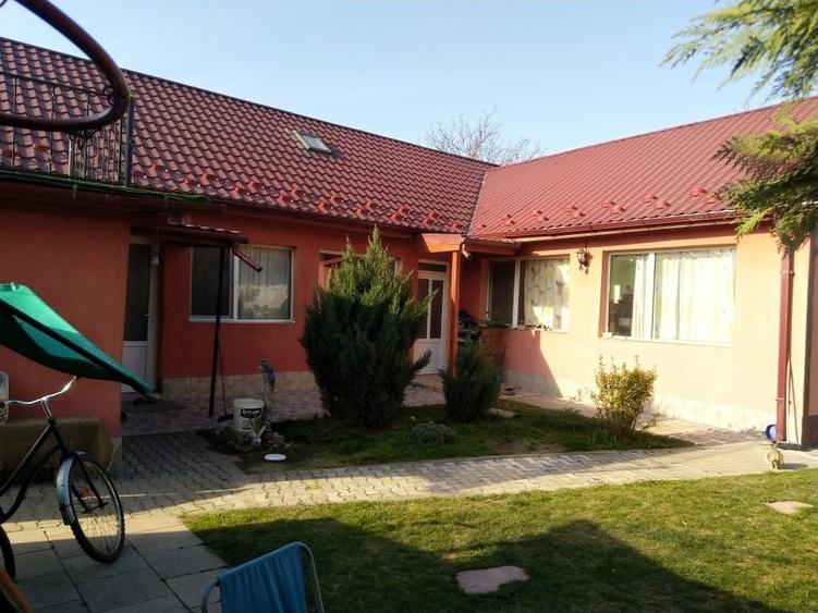 Casă cu 4 camere cu Teren 1300 Mp în Liebling