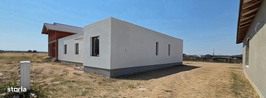 Casă cu 3 camere în Cihei