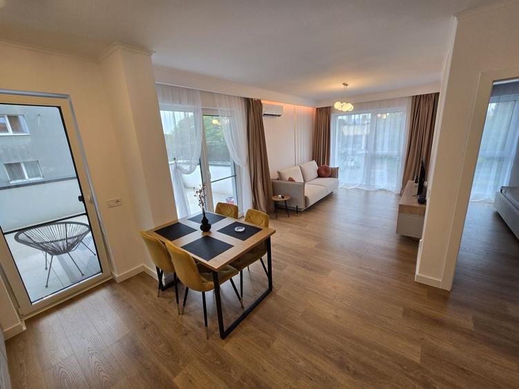 Apartament cu 2 camere decomandat în Gară