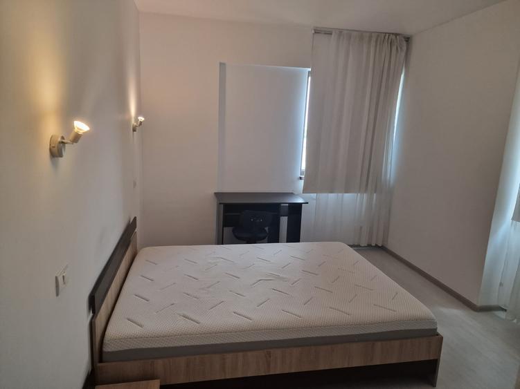 Apartament cu 4 camere decomandat în Ultracentral