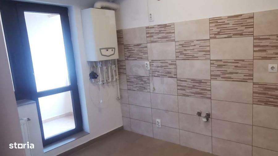 Apartament cu 2 camere semidecomandat în Giurgiului