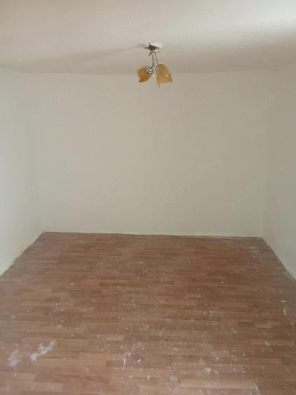 Casă cu Teren 116 Mp în 23 August