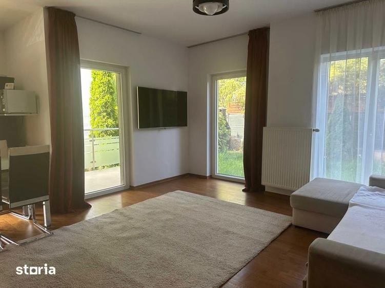 Apartament cu 3 camere în Dârste