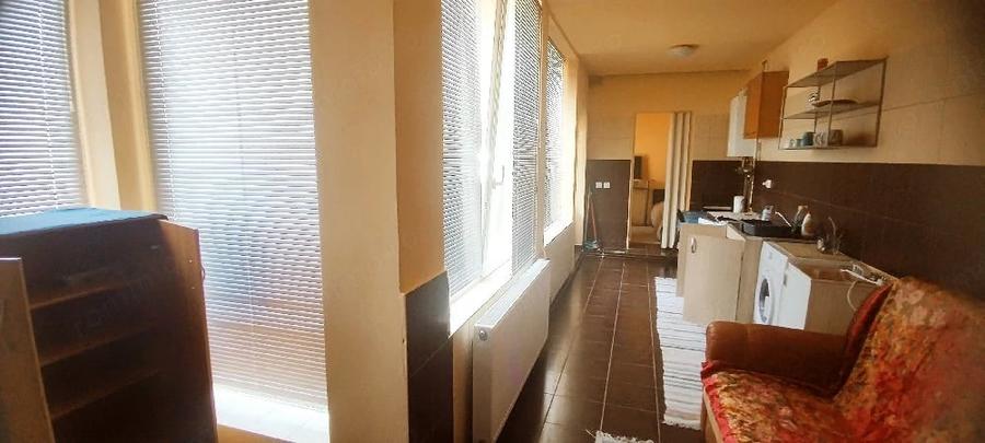 Garsonieră semidecomandată în Central