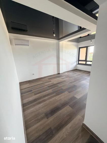Apartament cu 2 camere în Micro 17