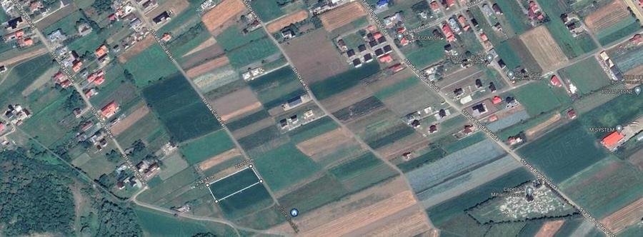 Teren de 4320 mp, în Central