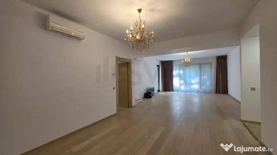 Apartament cu 3 camere semidecomandat în Grădina Icoanei