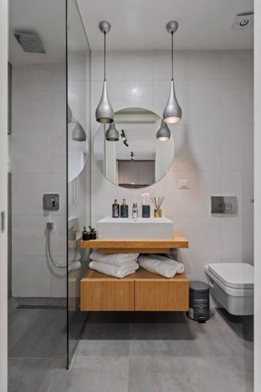 Apartament cu 2 camere decomandat, mobilat în Barbu Văcărescu